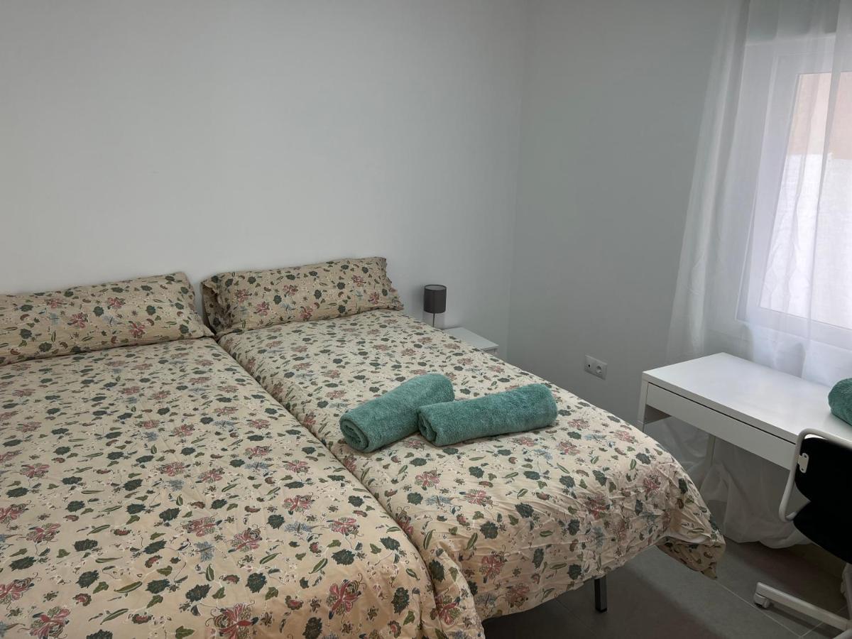 Alicante Residenca Plus Ultra Bagian luar foto