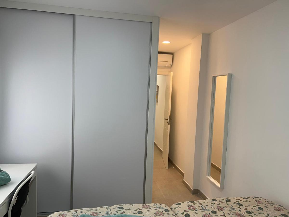 Alicante Residenca Plus Ultra Bagian luar foto