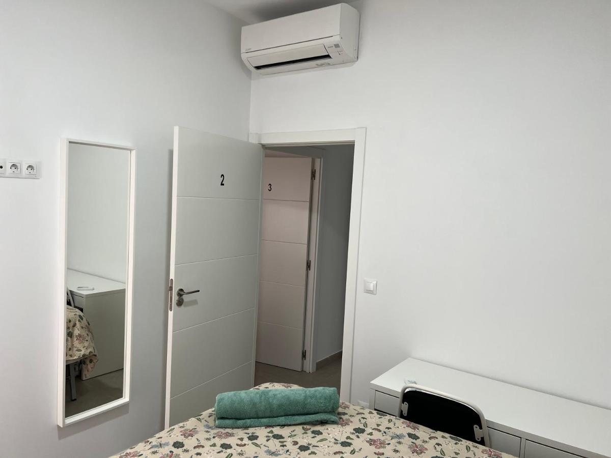 Alicante Residenca Plus Ultra Bagian luar foto